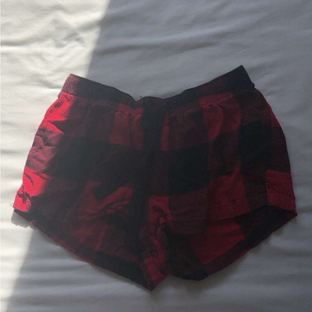 Old Navy Athletic Shorts Red and Black Plaid